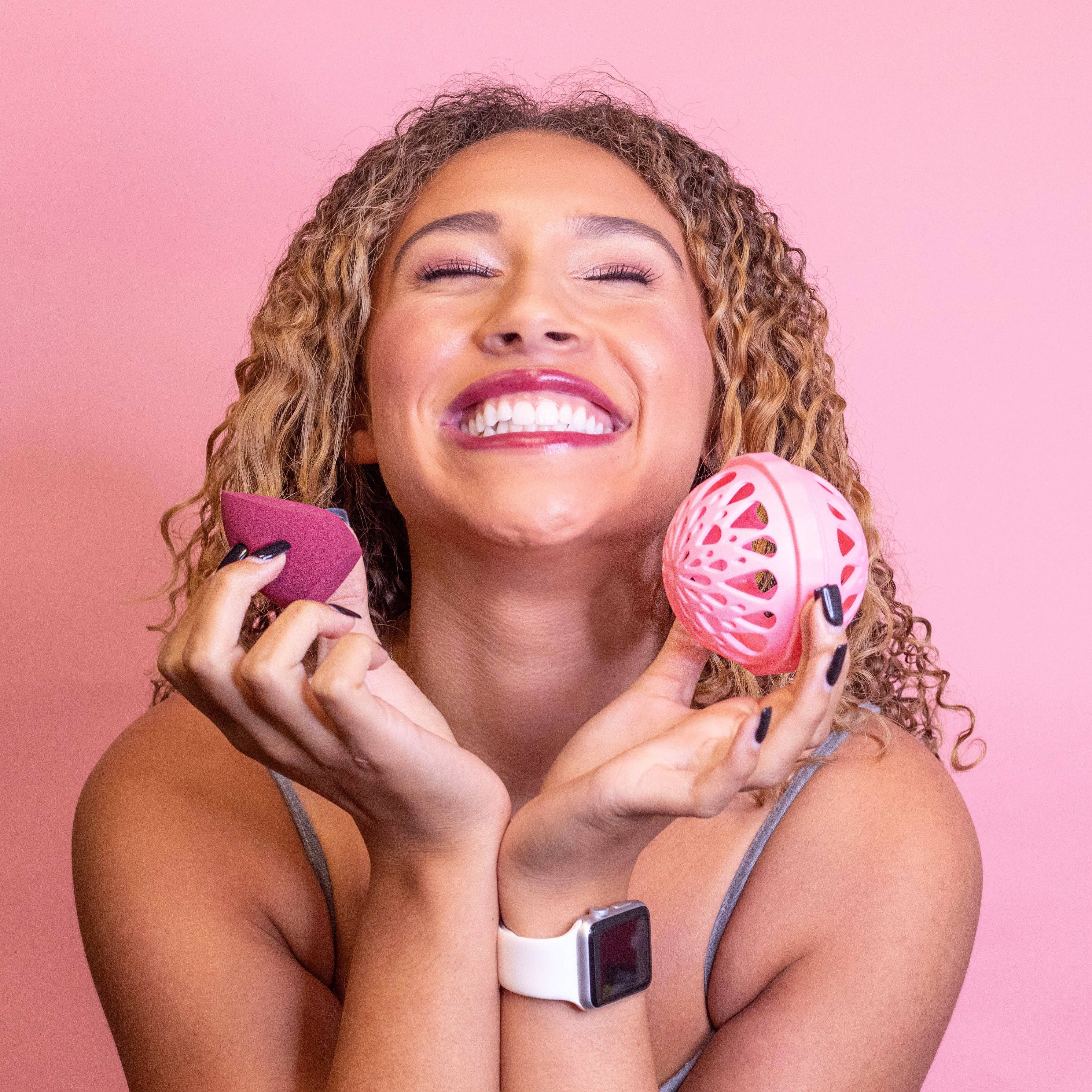 The Sponge by MakeUp Eraser - Machine Washable MakeUp Blender