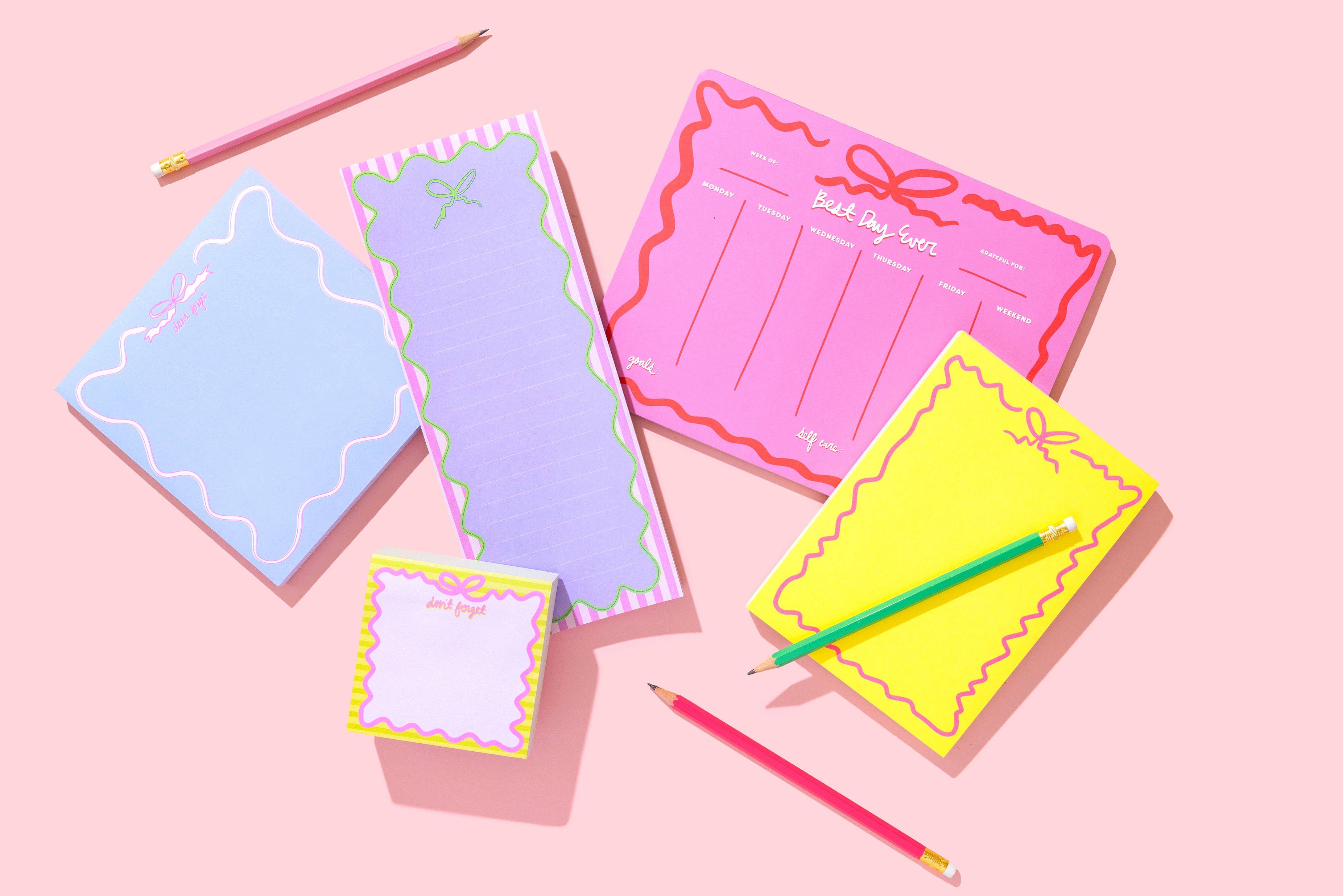 Notepad w/ Magnet - Yellow w/ Pink Bow