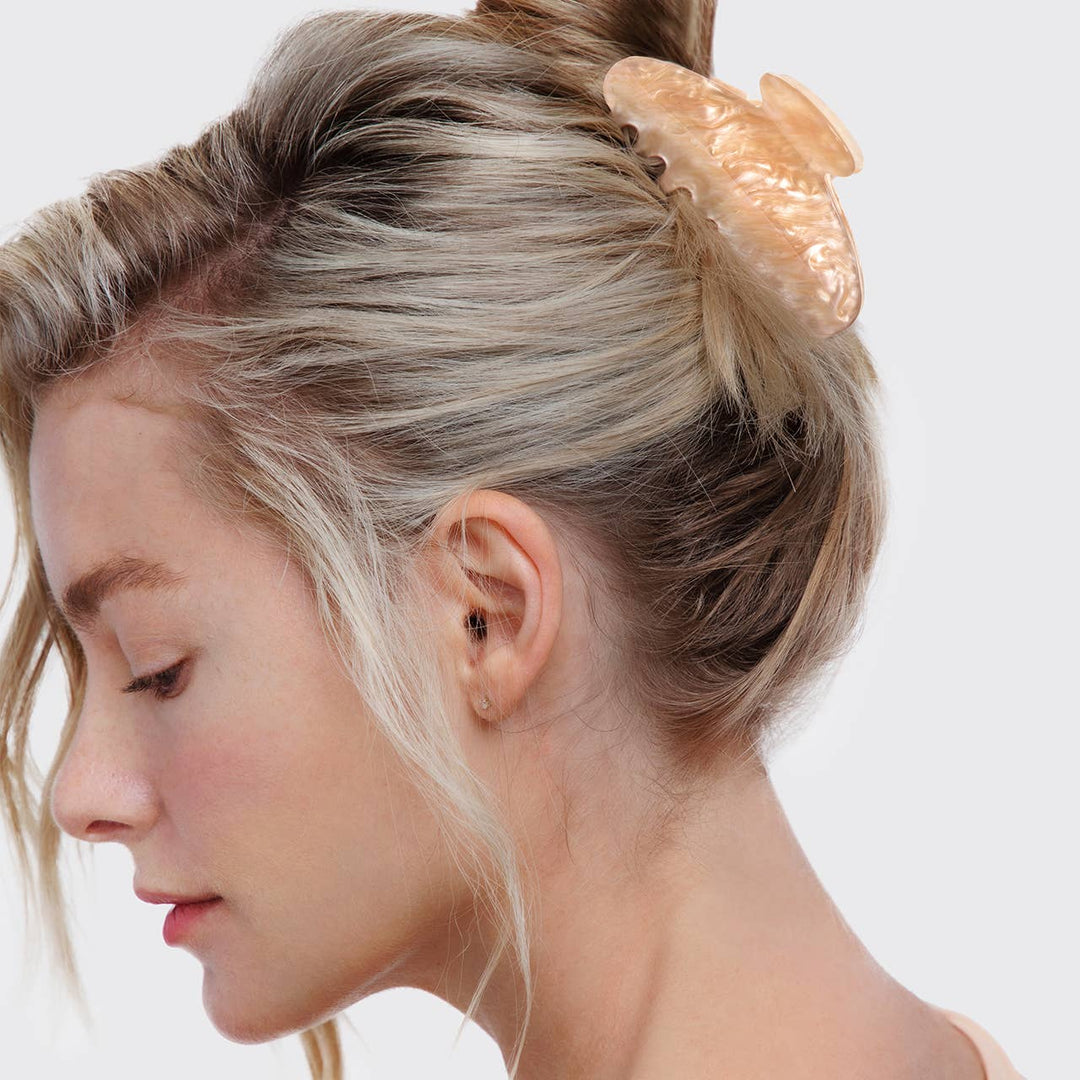 Kitsch - Eco-Friendly Marble Claw Clip (Blonde)