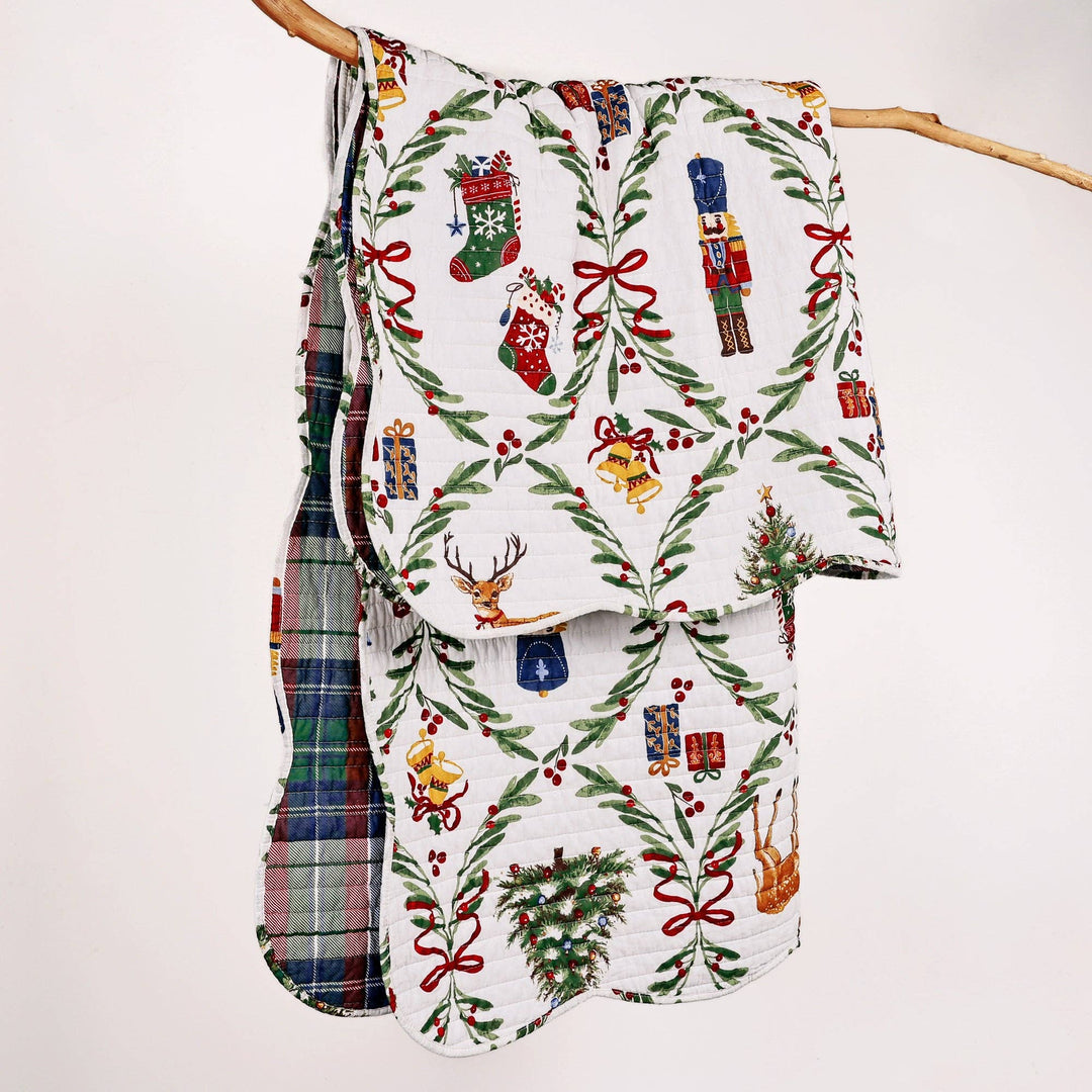 Quilted Throw - Festive Nutcrackers