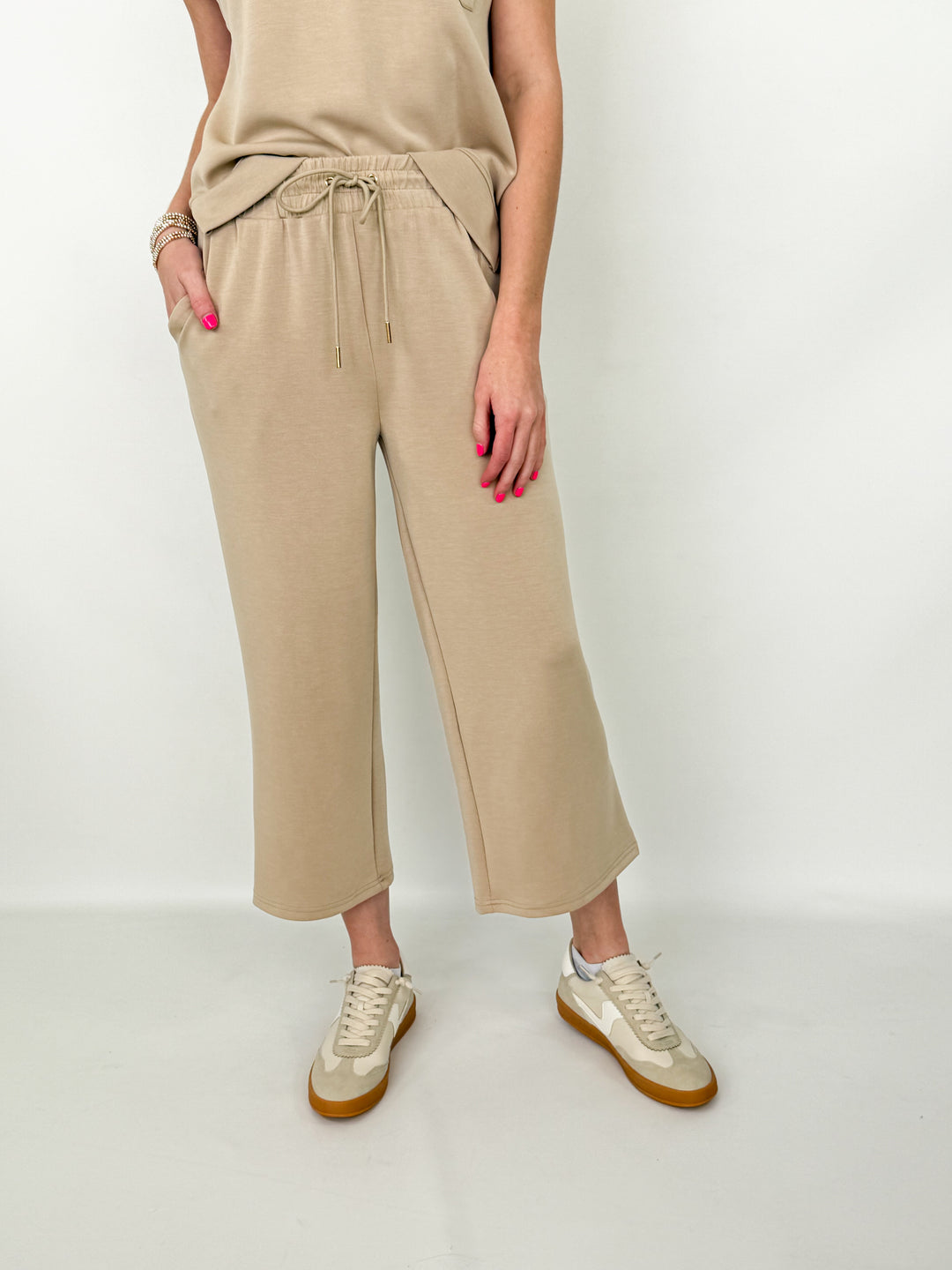 Sabrina - Short Sleeve Pant Set (Mocha)