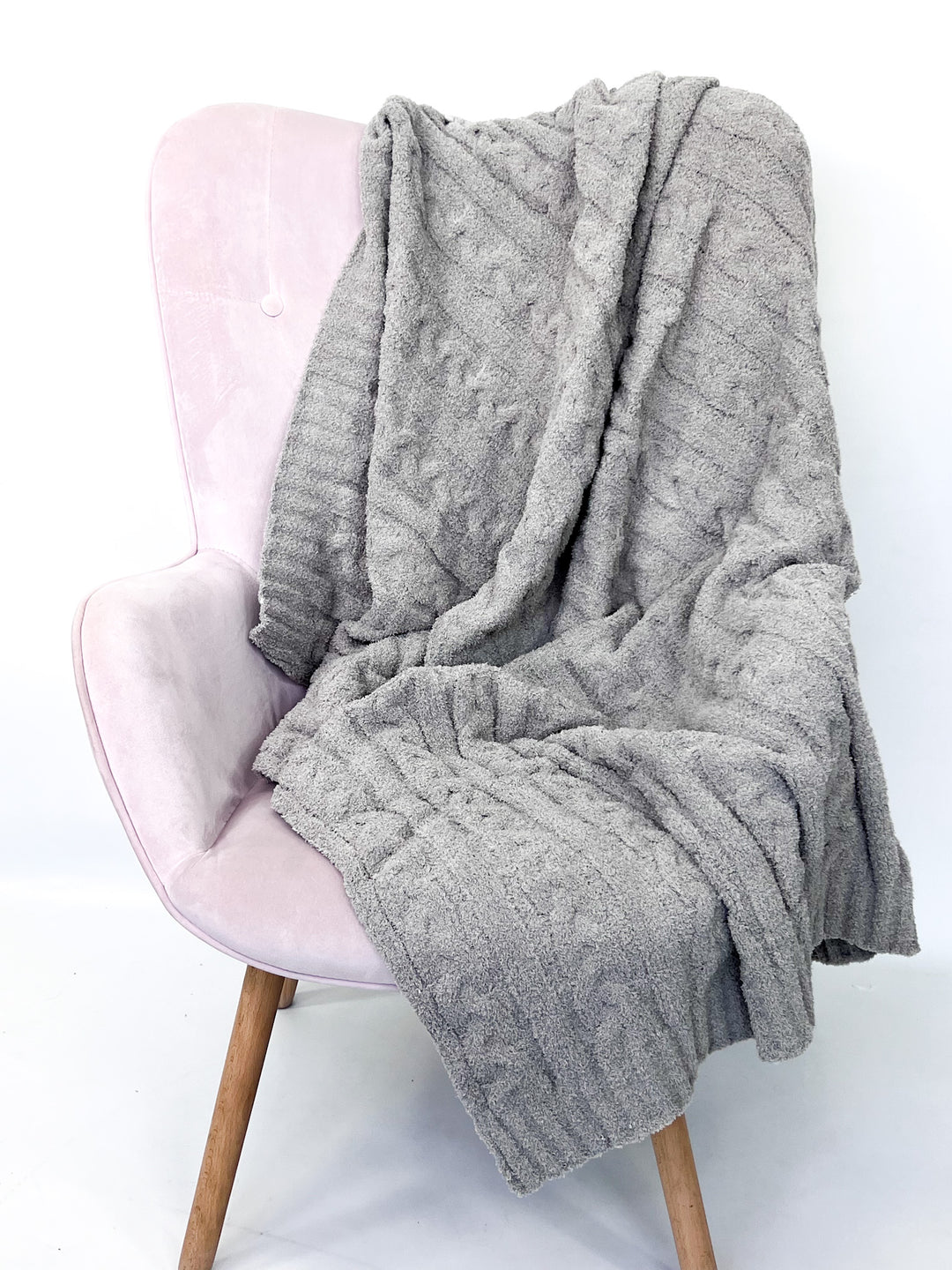 Comfyluxe - Braided Cable Knit Blanket (Gray)