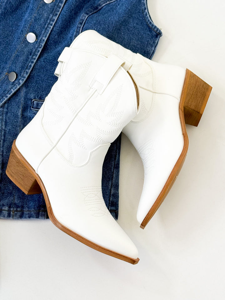 Claire - Western Ankle Boot (White)