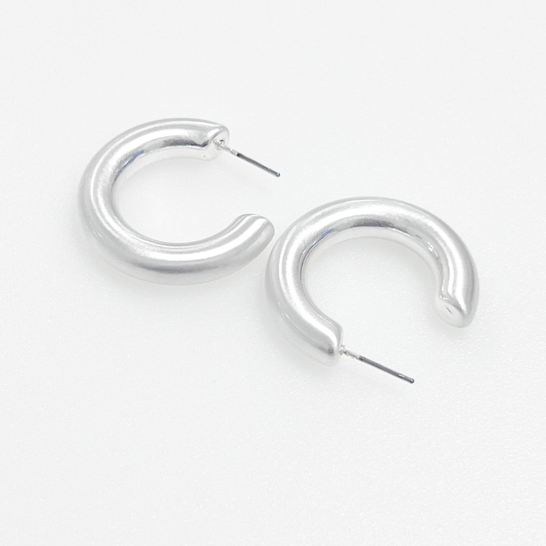 Vivian - Chunky Brushed Silver Hoop Earrings