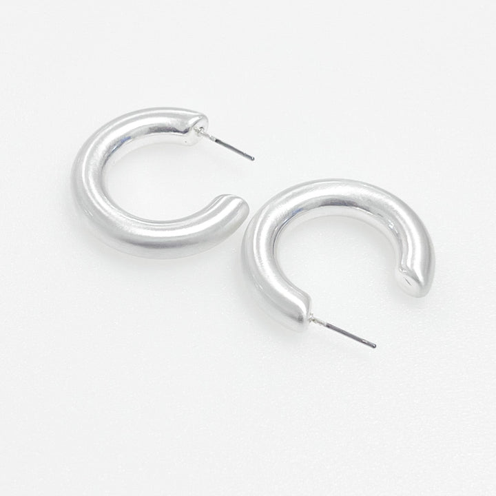 Vivian - Chunky Brushed Silver Hoop Earrings