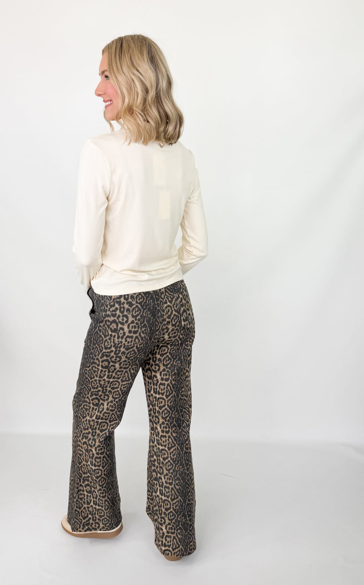 Roxi - Leopard Flare Jeans