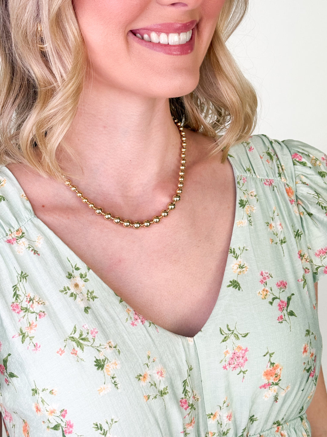 Sammi - Gold Graduated Beaded Necklace