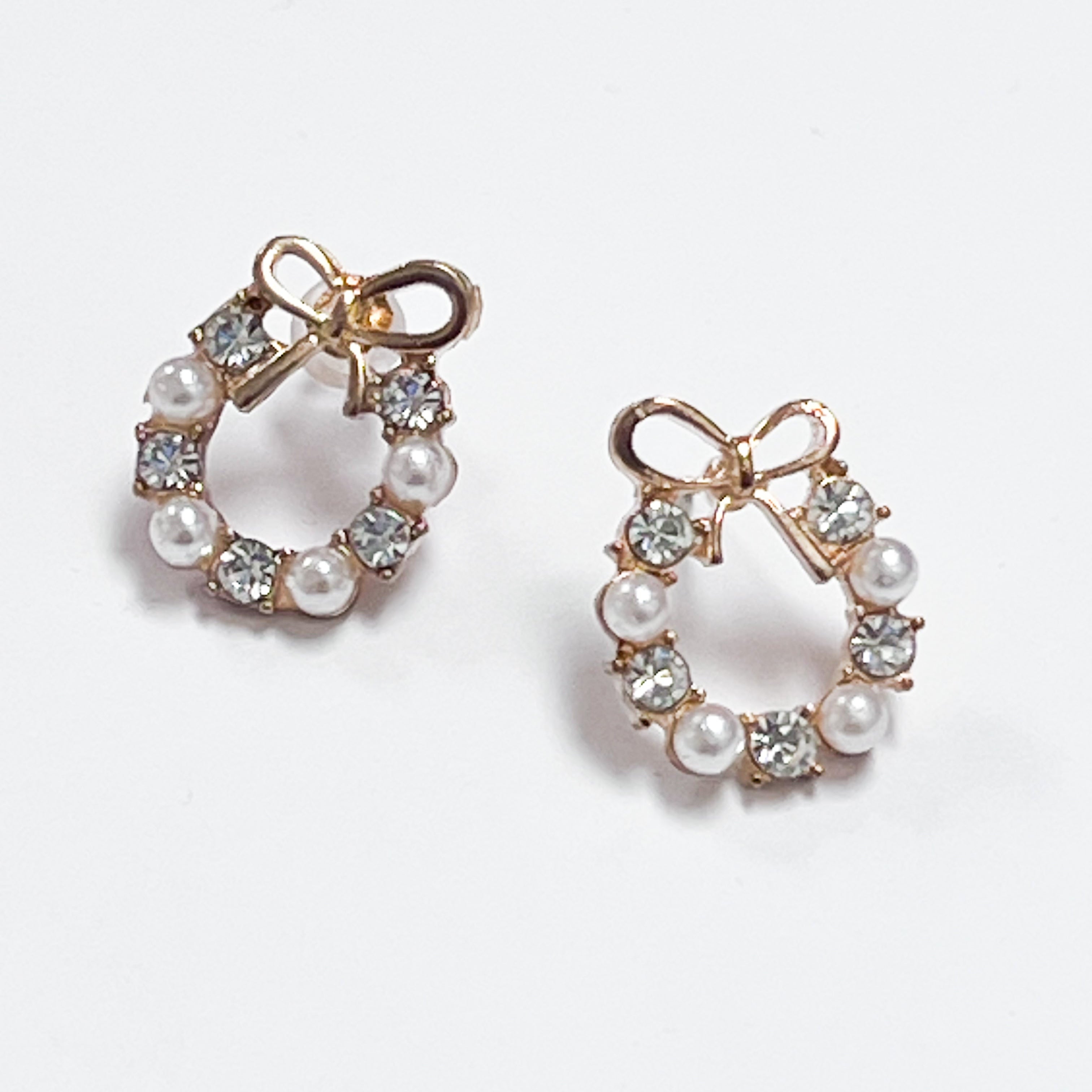 Pearl & Rhinestone Wreath Earrings
