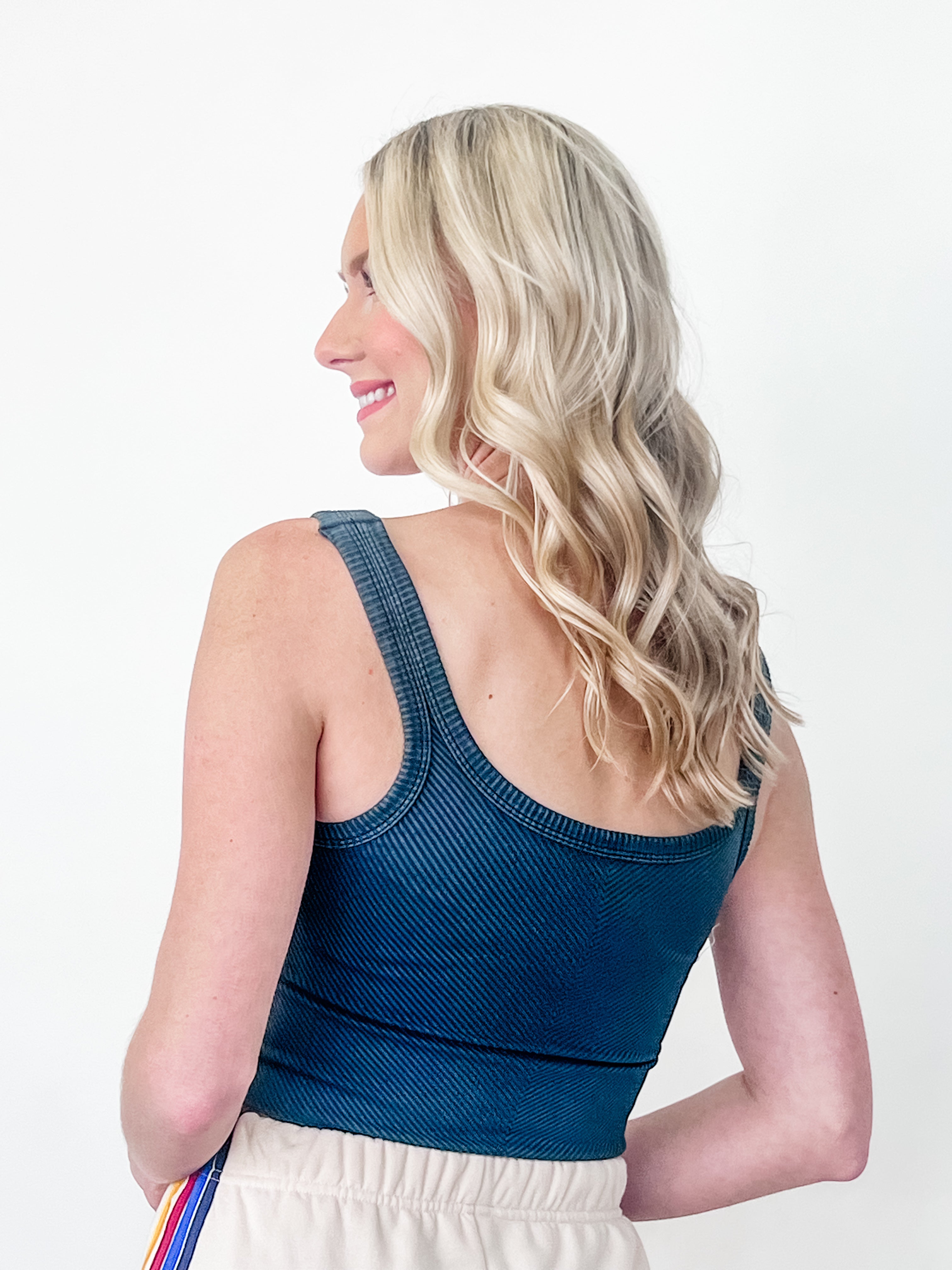 Morgan - Vintage Chevron Crop Top (Vintage Pine Grove)