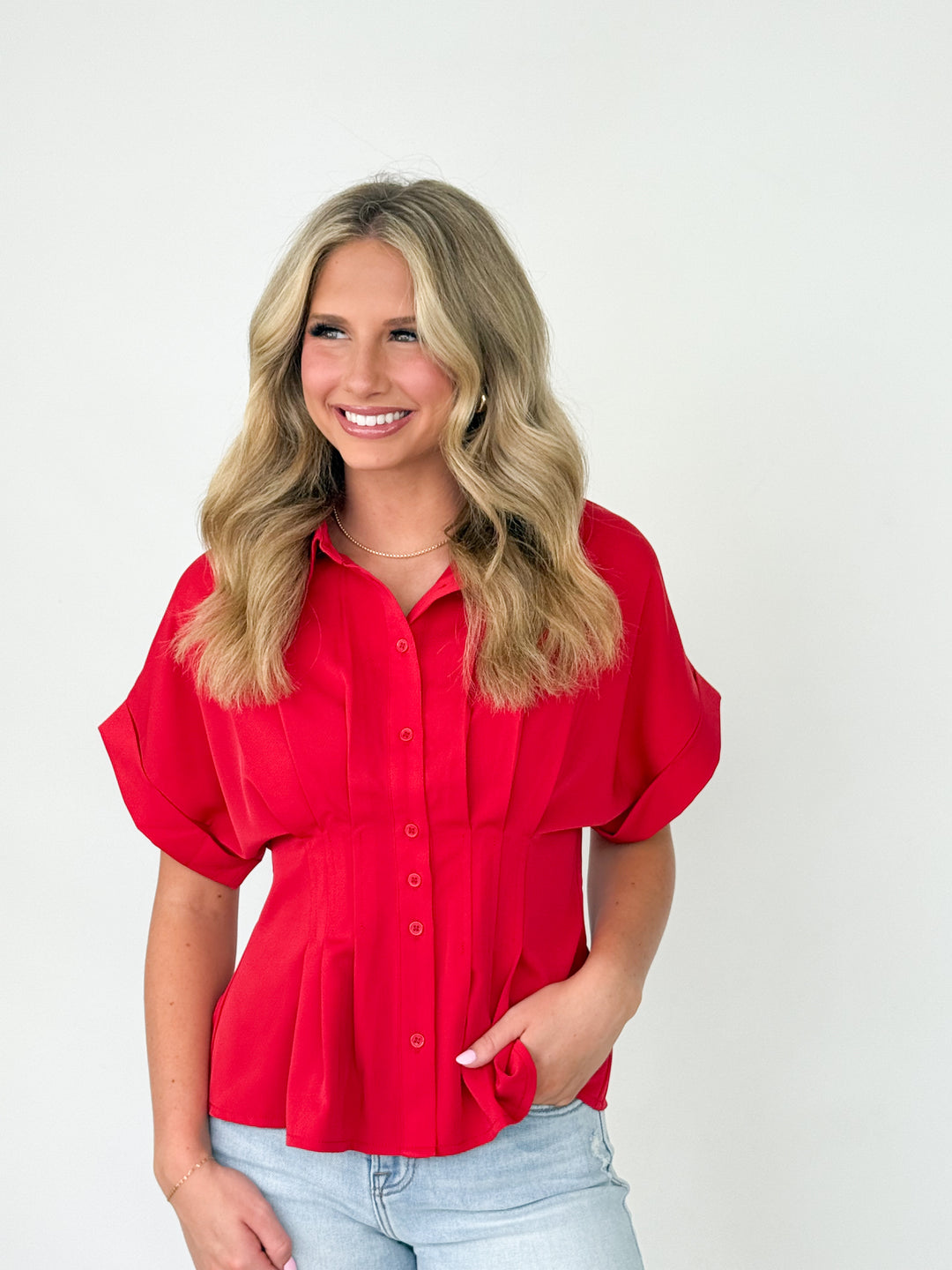 Noa - Button Down Fitted Blouse (Red)