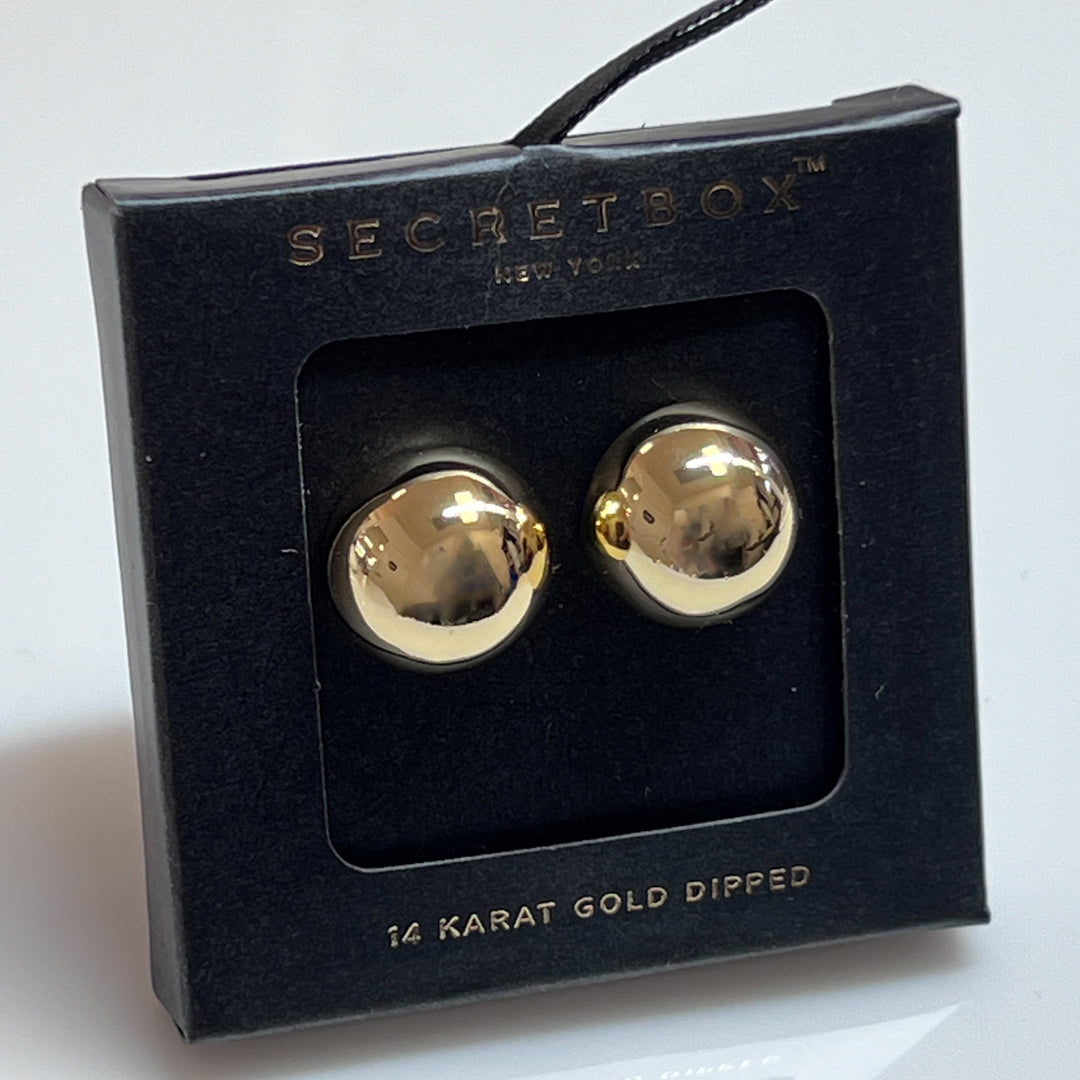 Reese - Button Stud Earrings (Gold)