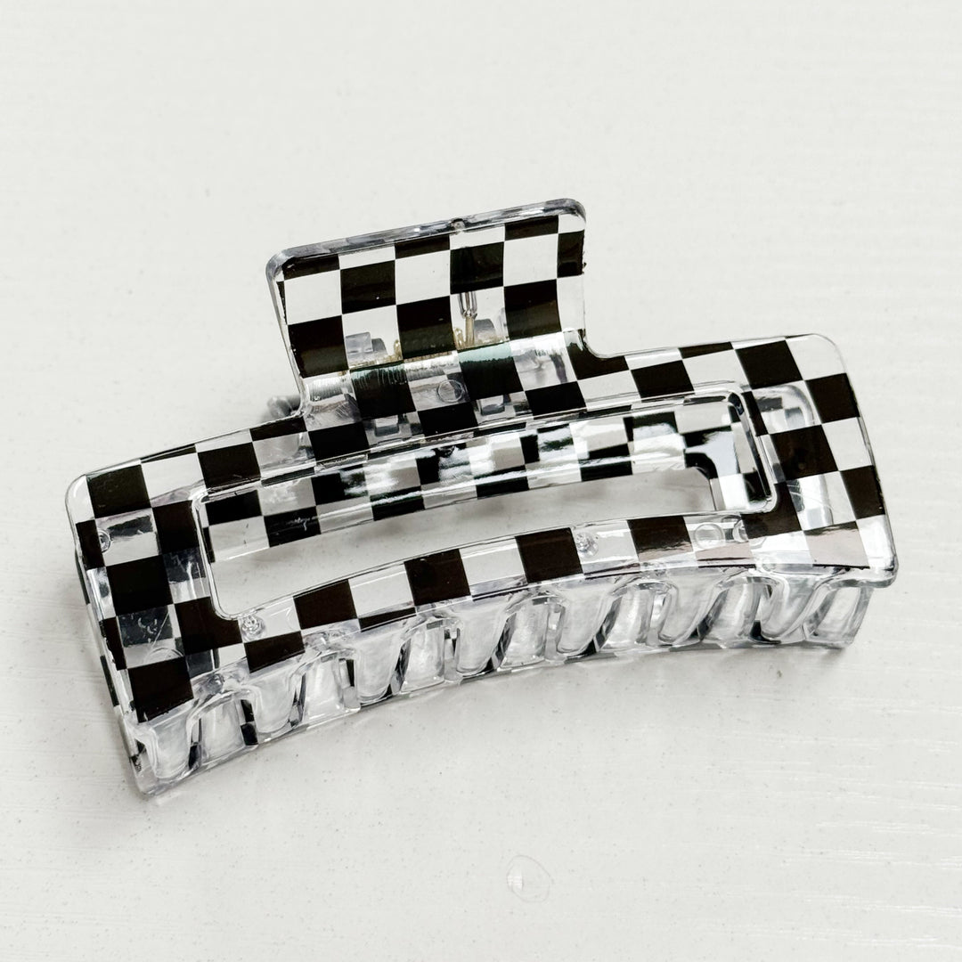 Nelly - Black Checkered Claw Clip