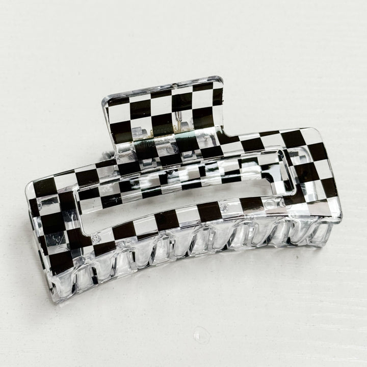 Nelly - Black Checkered Claw Clip
