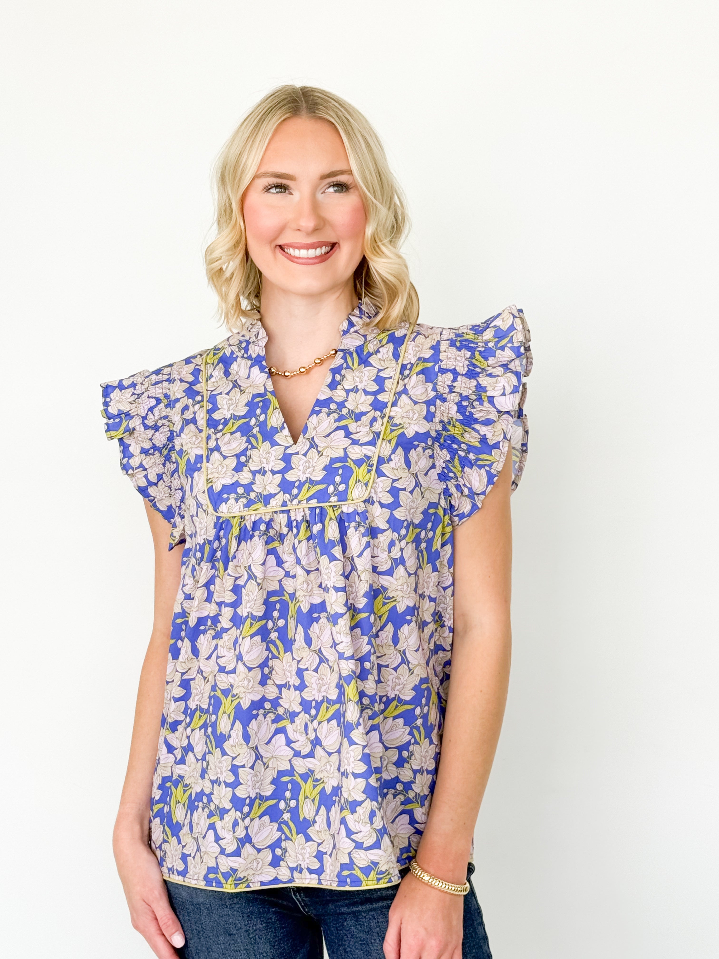 Veronica - Floral Ruffle Sleeve Blouse