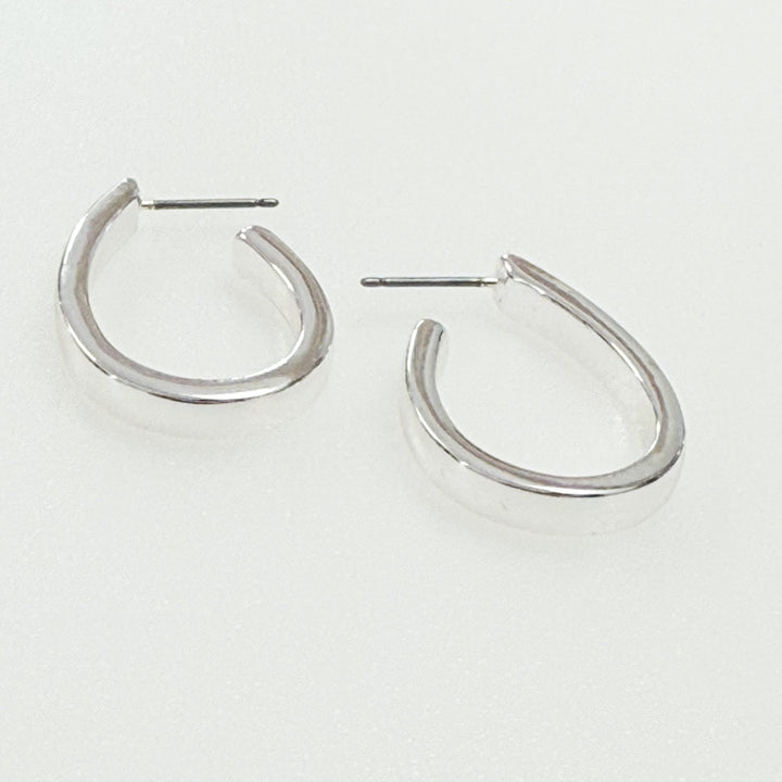 Evie - Teardrop Hoops (Silver)