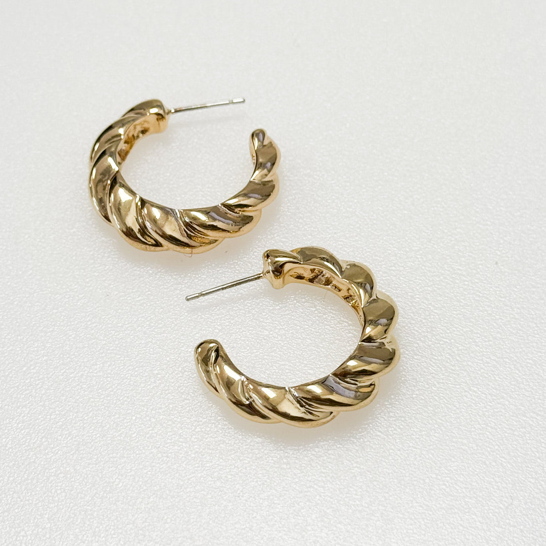 Cassidy - Gold Twisted Hoop Earrings