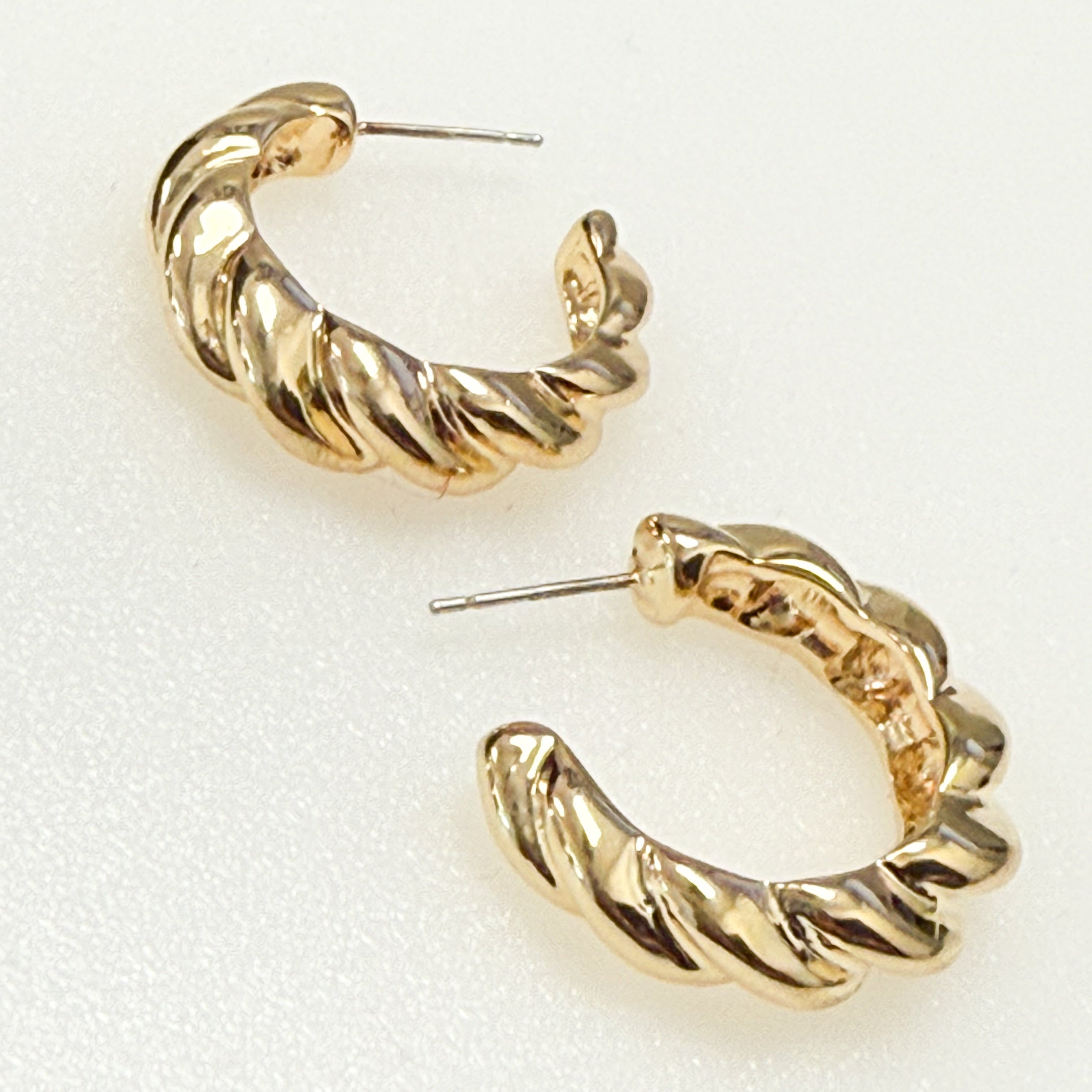 Laila - Gold Mini Twisted Hoops