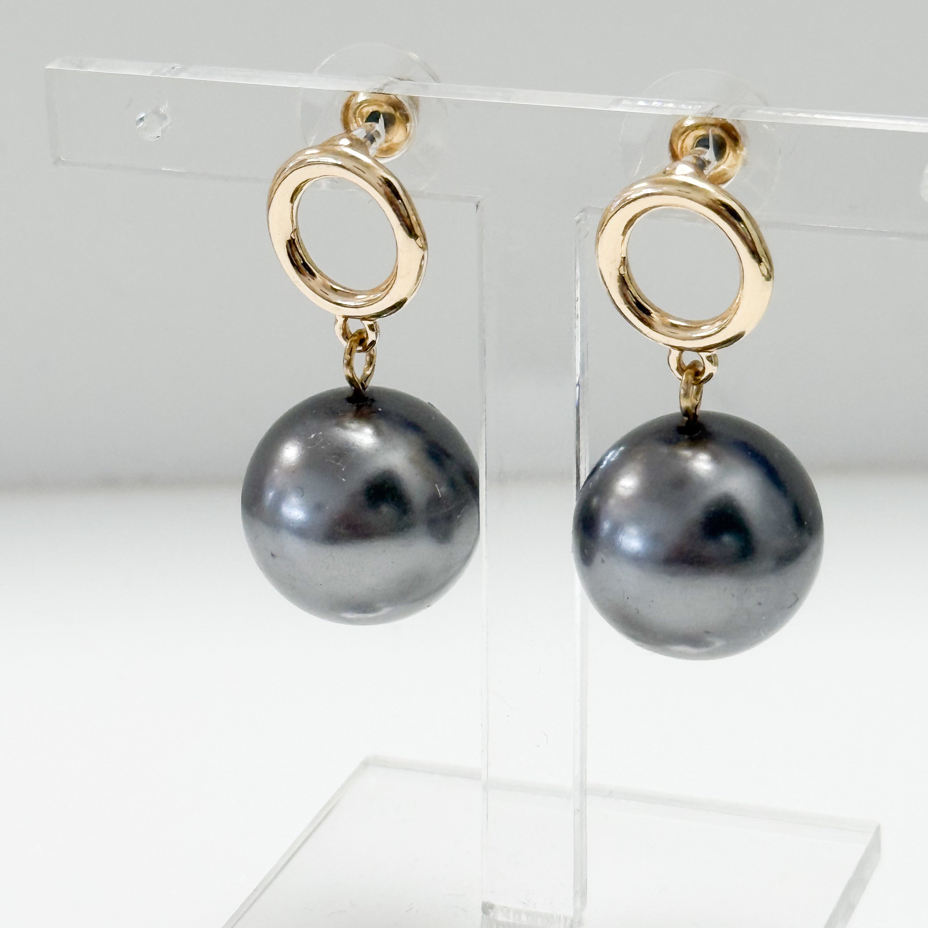 Paulina - Grey Pearl Drop Earrings
