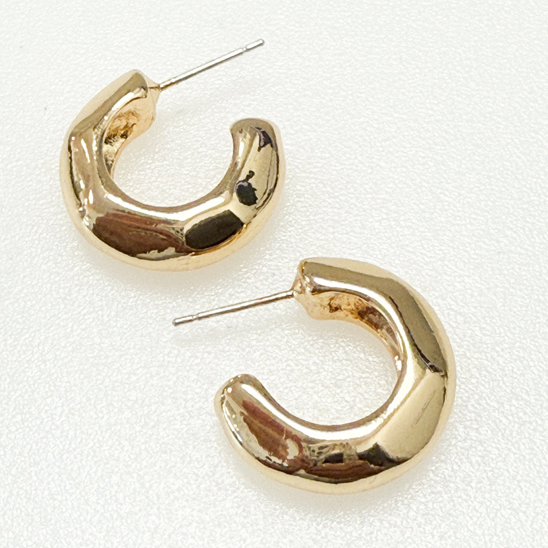 Regina - Gold Textured Mini Hoops
