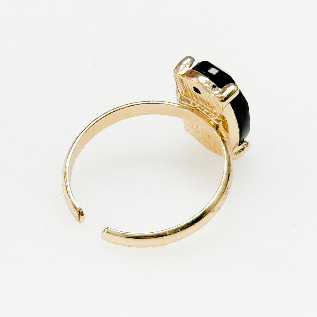 Gloria - Black Oval Rhinestone Ring