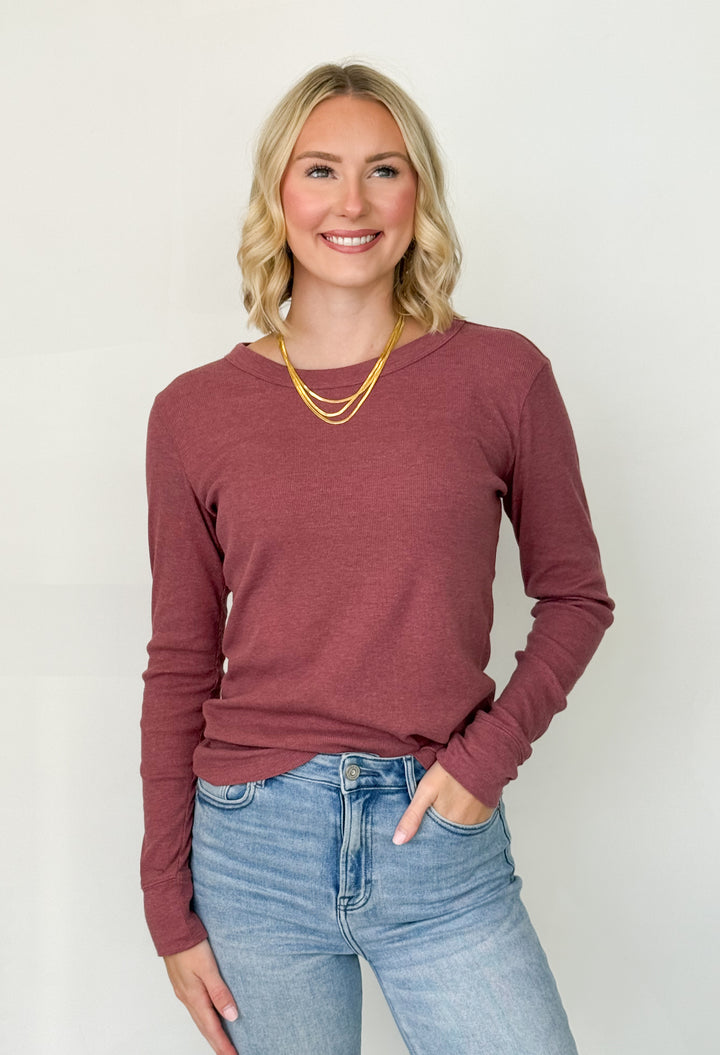 Grayson - Ribbed Long Sleeve Top (Maroon)