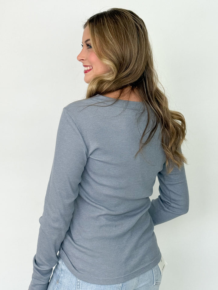 Grayson - Ribbed Long Sleeve Top (Blue)