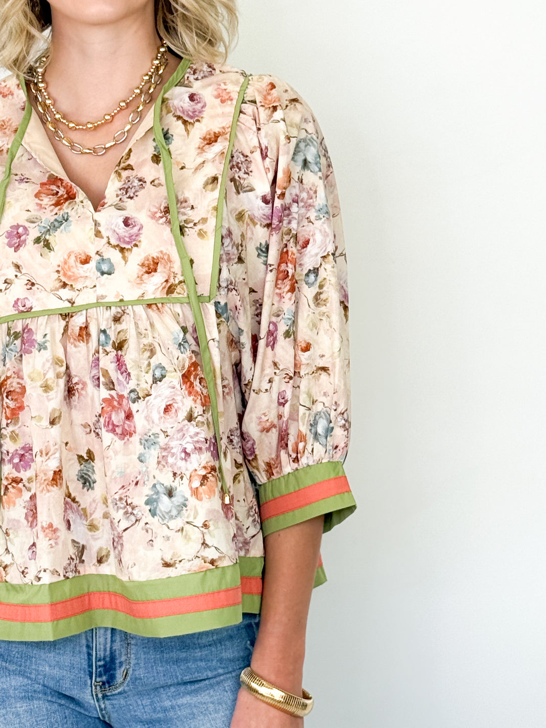 Claire - Floral Puff Sleeve Blouse