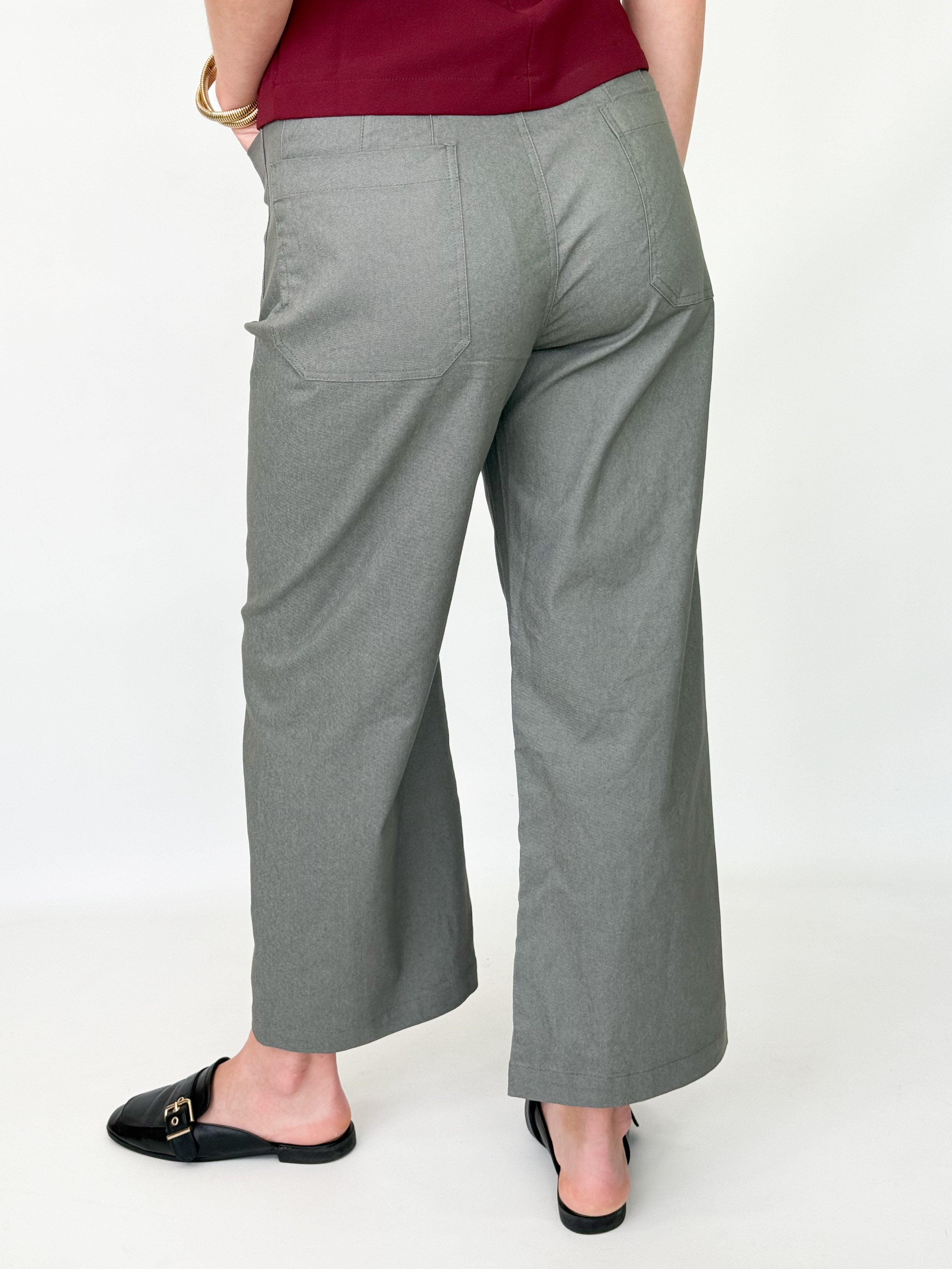 Lasarah - Ankle Cropped Pants (Gray)