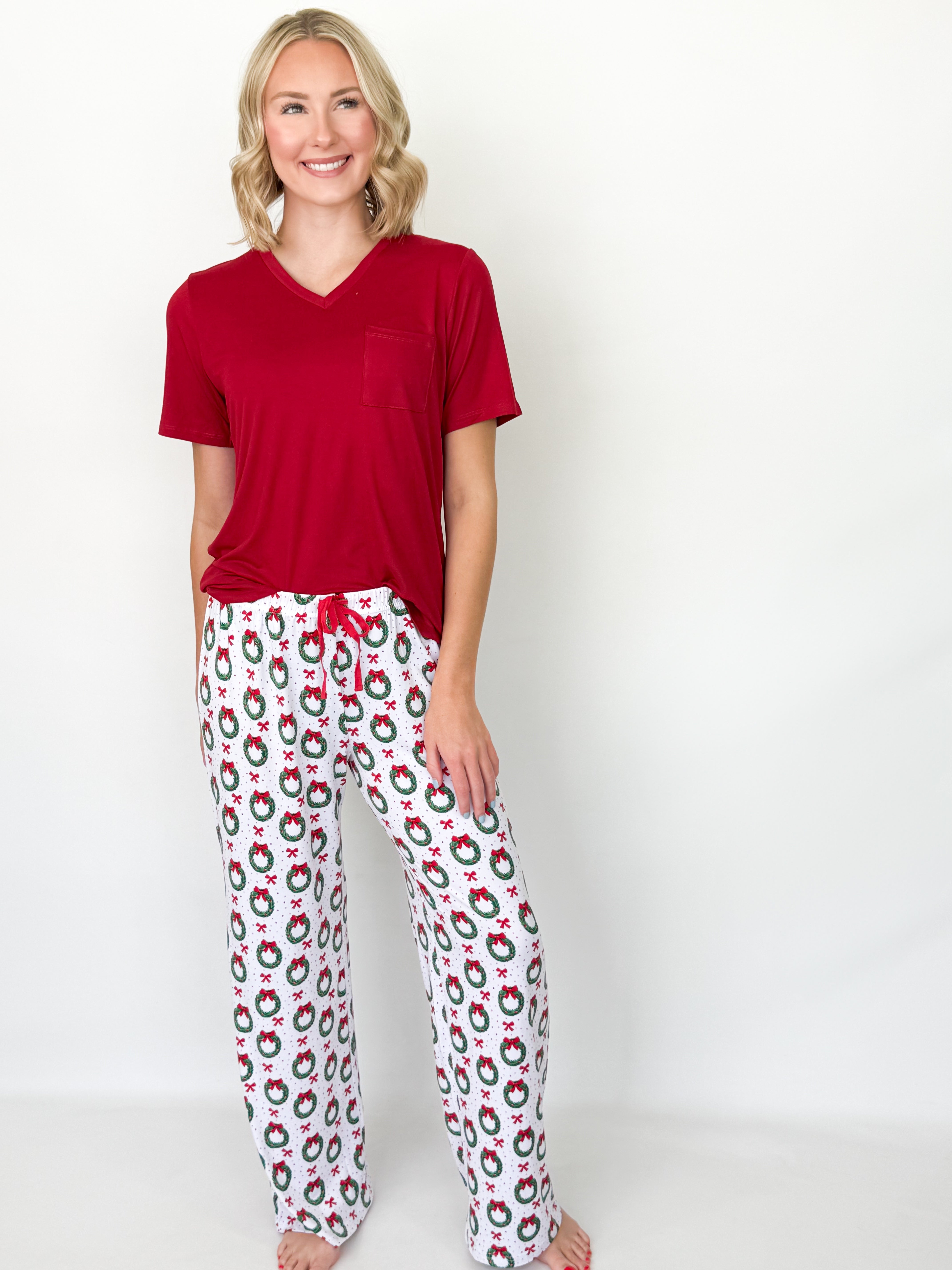 Clara Wreath Pajama Set