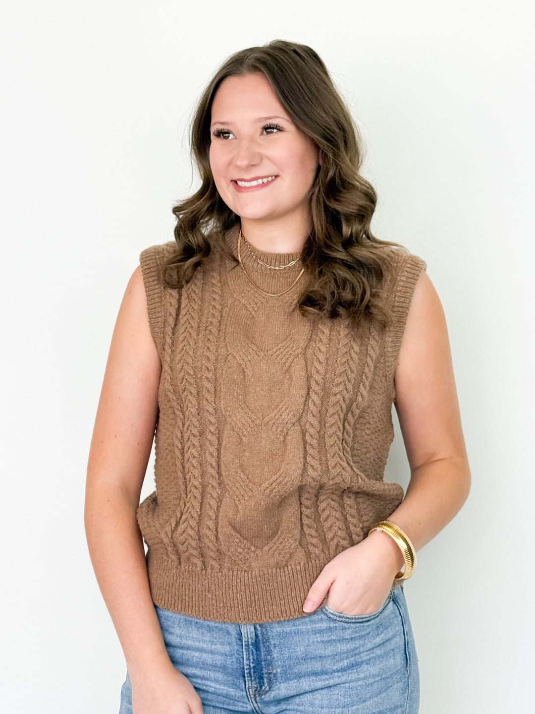 Sabrina - Sleeveless Cable Knit Sweater Vest (Mocha)