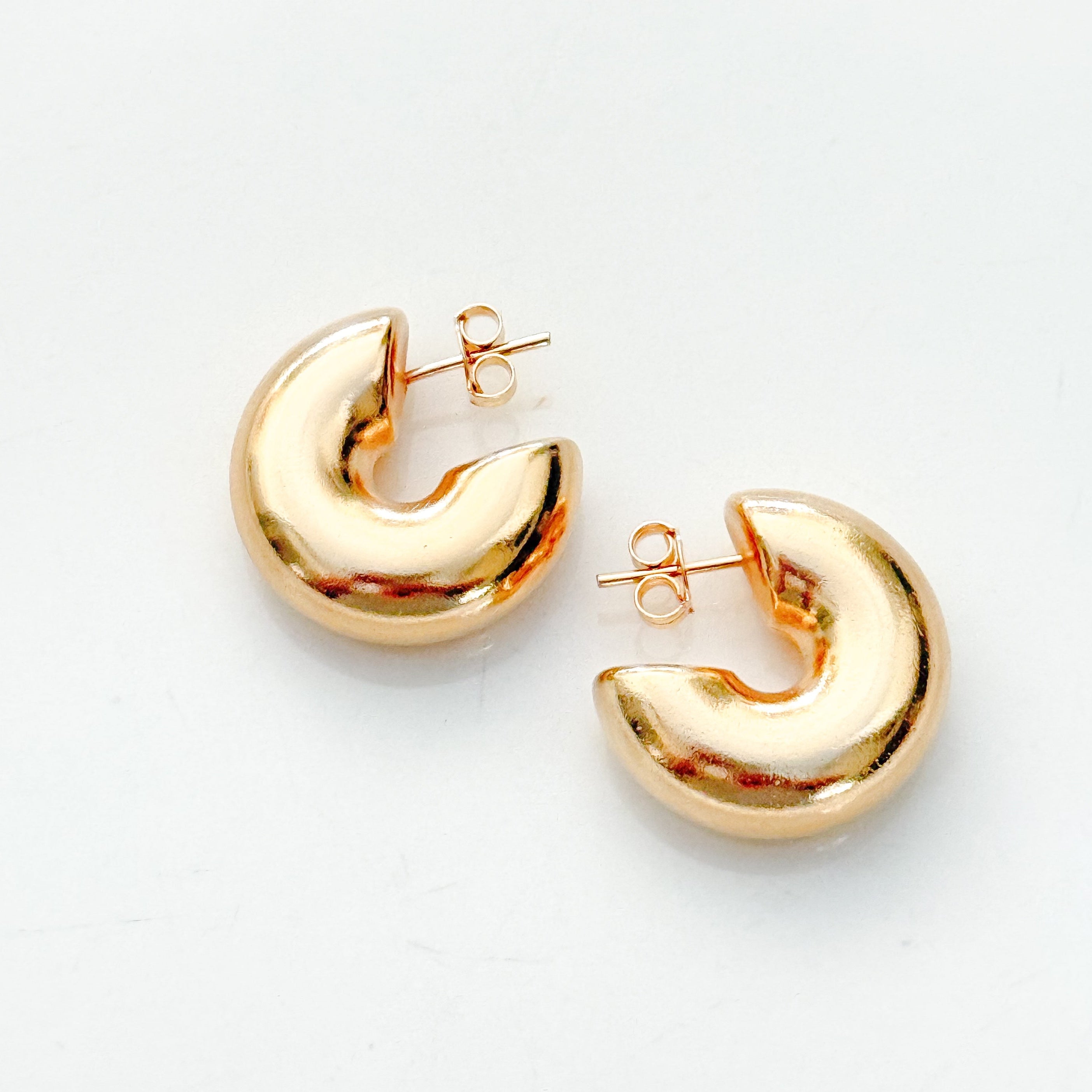 Noa - Chunky Gold Hoop Earrings