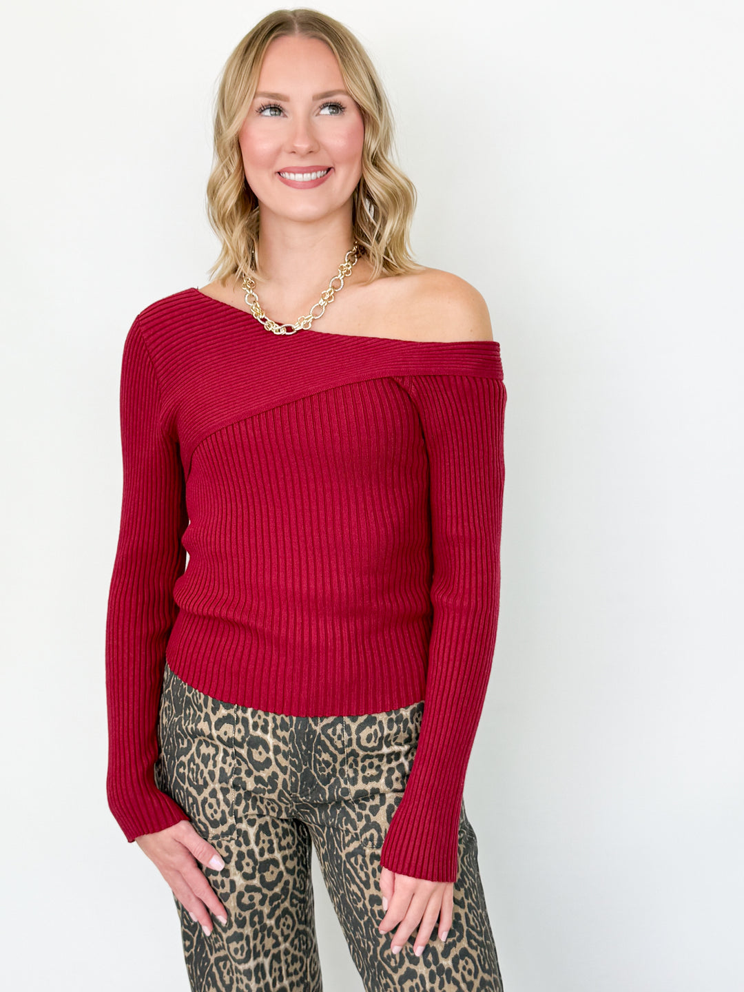 Rubina - One Shoulder Ribbed Sweater (Ruby Red)