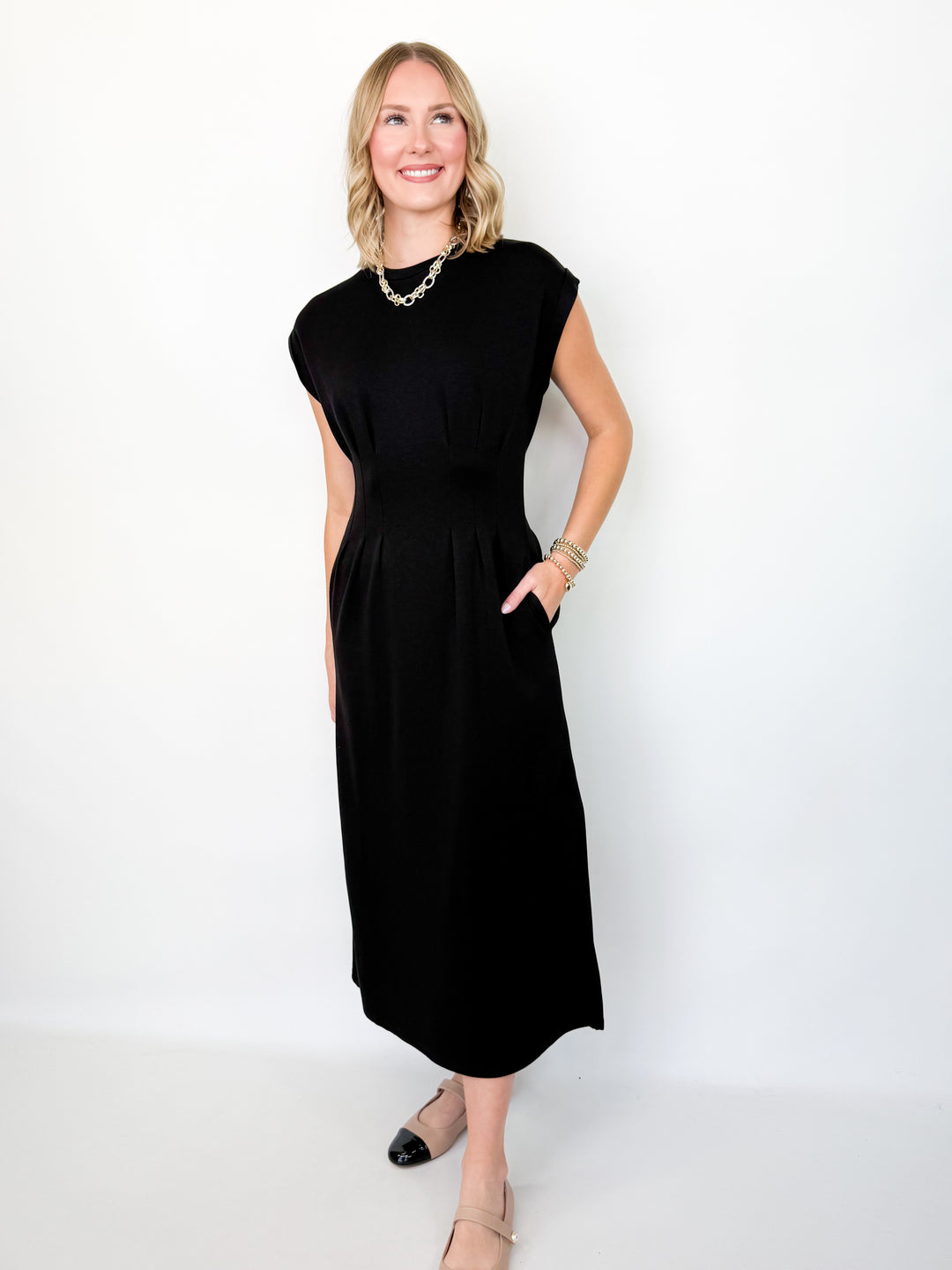 Kami - Pleated Bodice Midi Dress (Black)