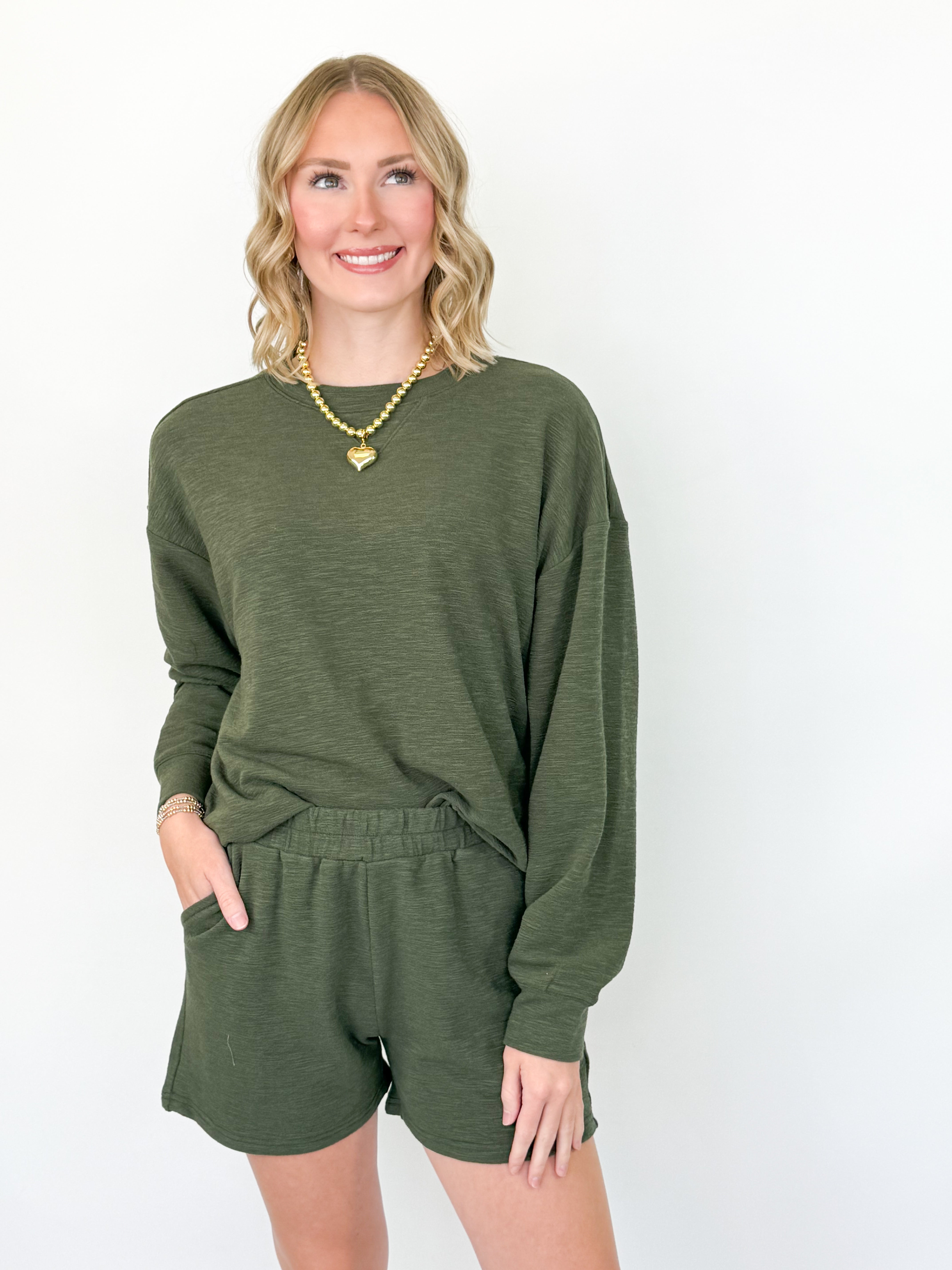 Mallorie - Pullover & Short Set (Olive)
