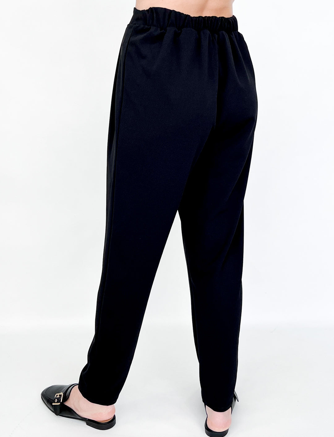 Molly - Black High Waisted Pleated Pants