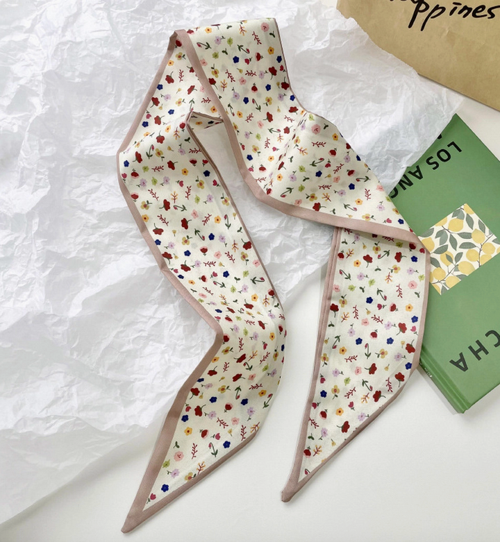 Cindi - Ditsy Floral Scarf