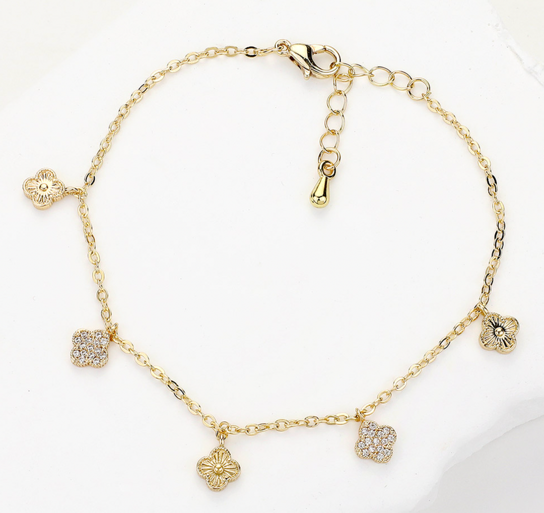 Kate - Rhinestone Clover Charm Bracelet
