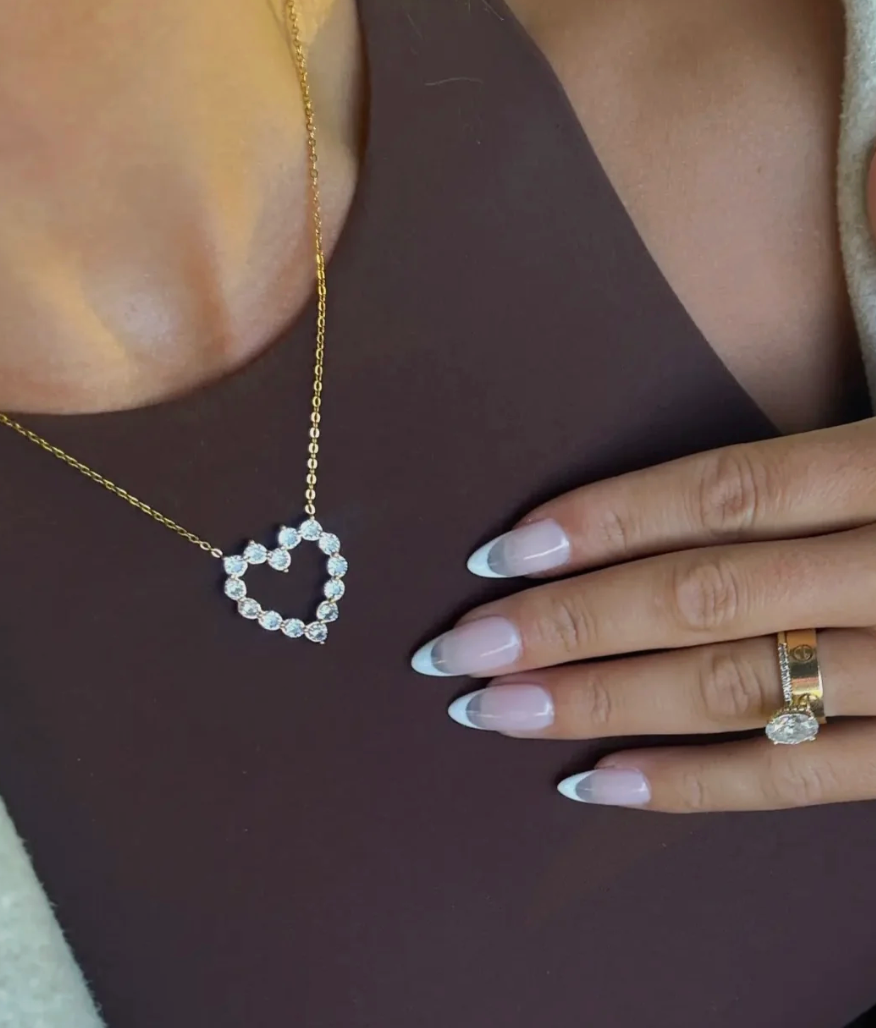 CHANSUTT - Rhinestone Heart Necklace