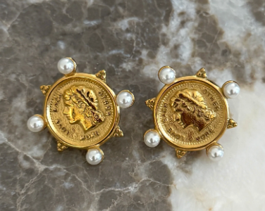 CHANSUTT- Coin Pearl Earrings