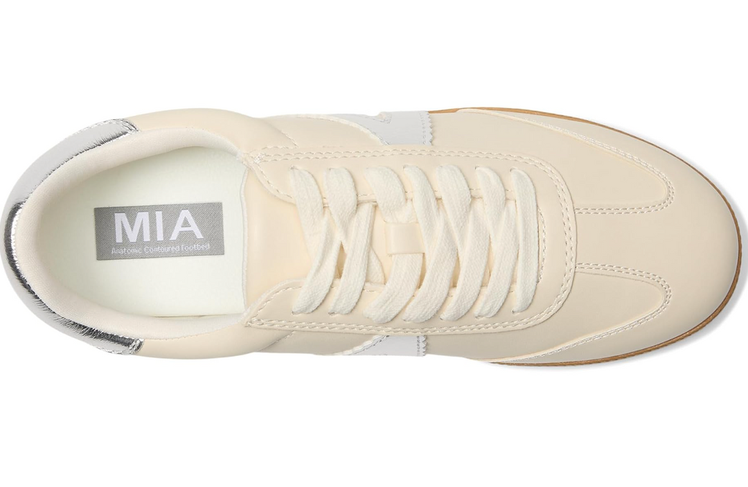 Klair - Scalloped Silver V Sneakers