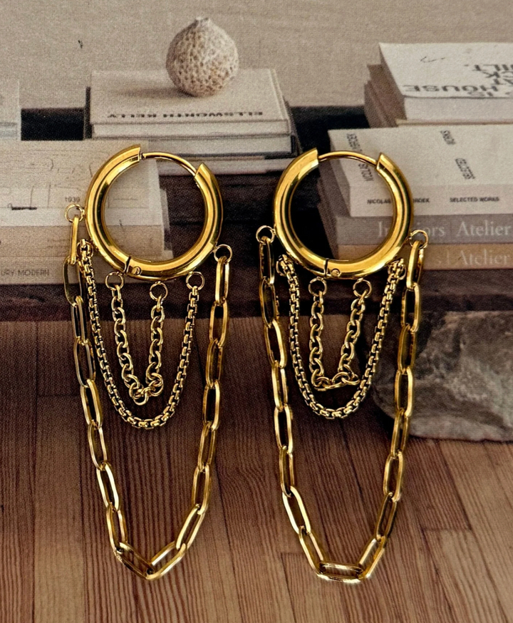 CHANSUTT - Milo Hoop Earrings