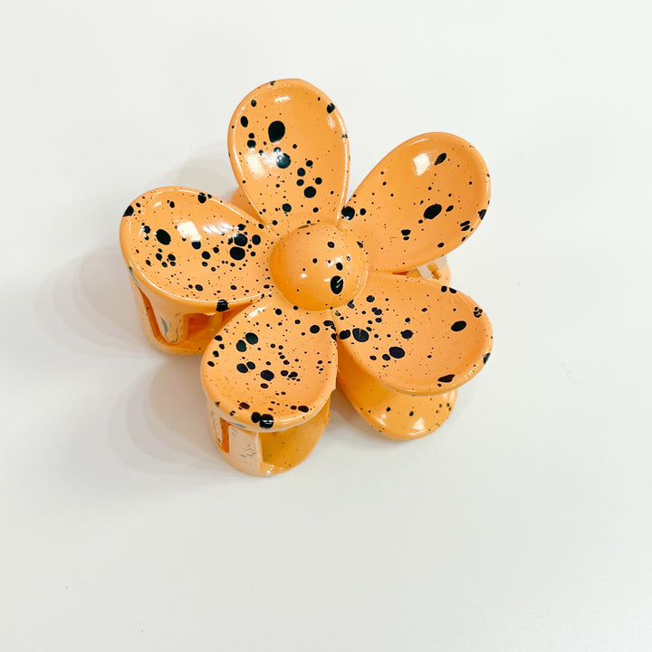 Tia - 3" Flower Hair Claw Clip