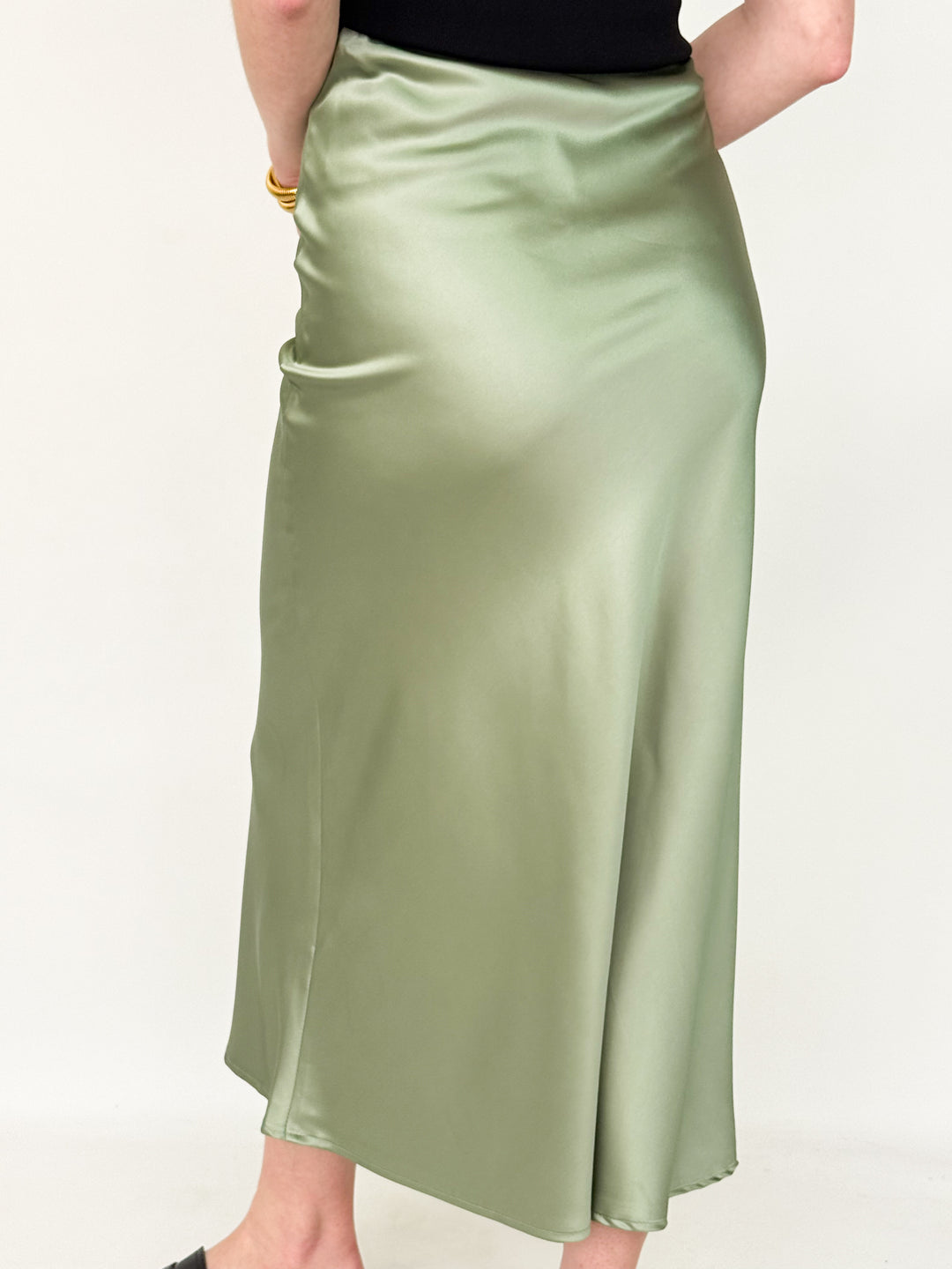Makayla - Satin Midi Skirt (Sage)