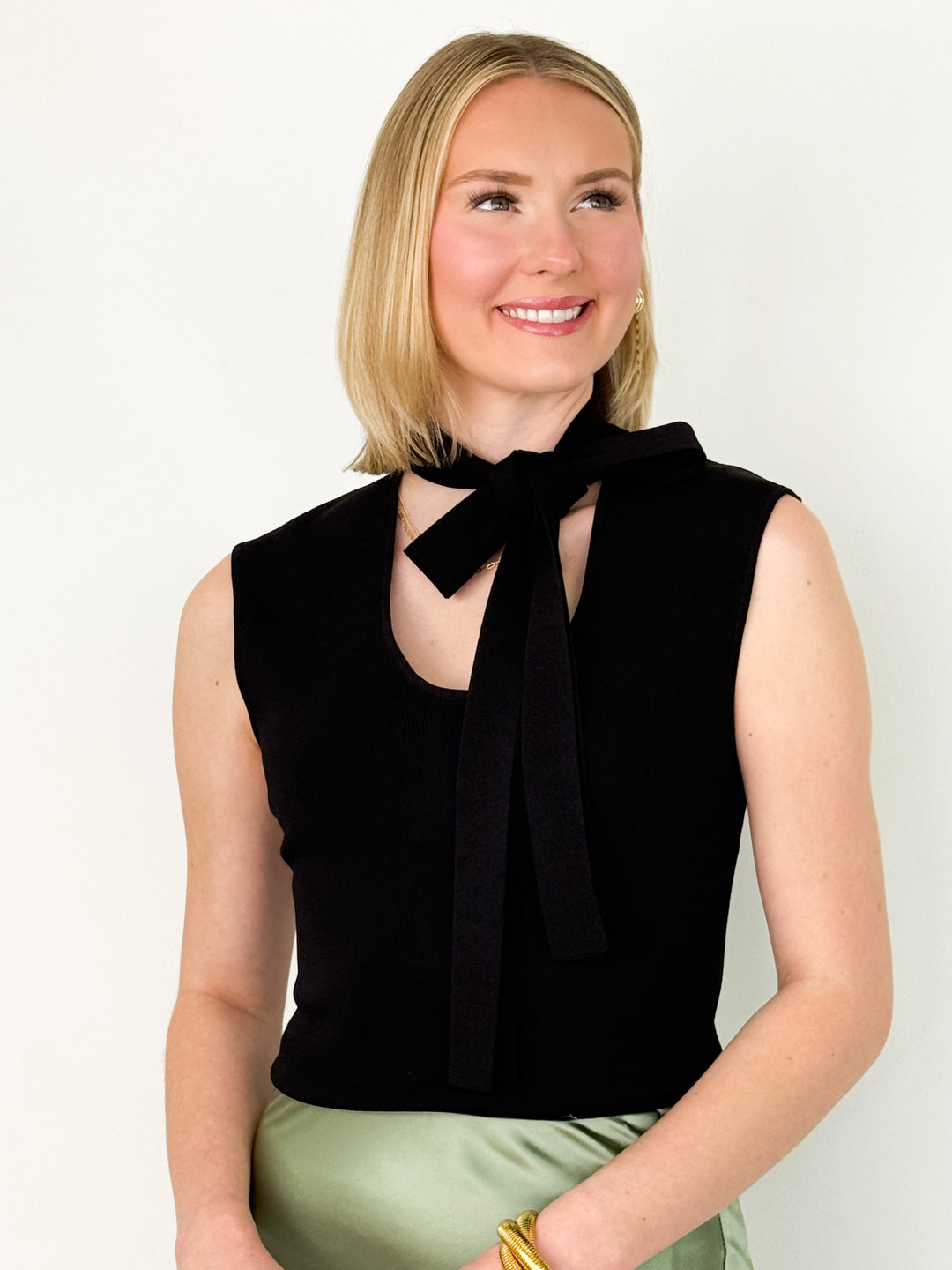 Nelli - Neck Tie Knit Top