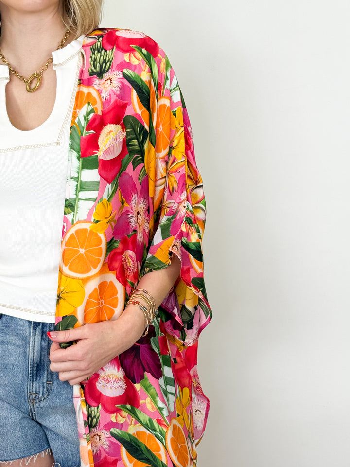 Winton & Waits - Juicy Fruit Long Kimono