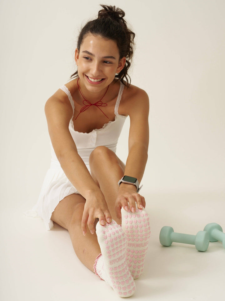 Grip Socks - Bows & Ruffles - Pink