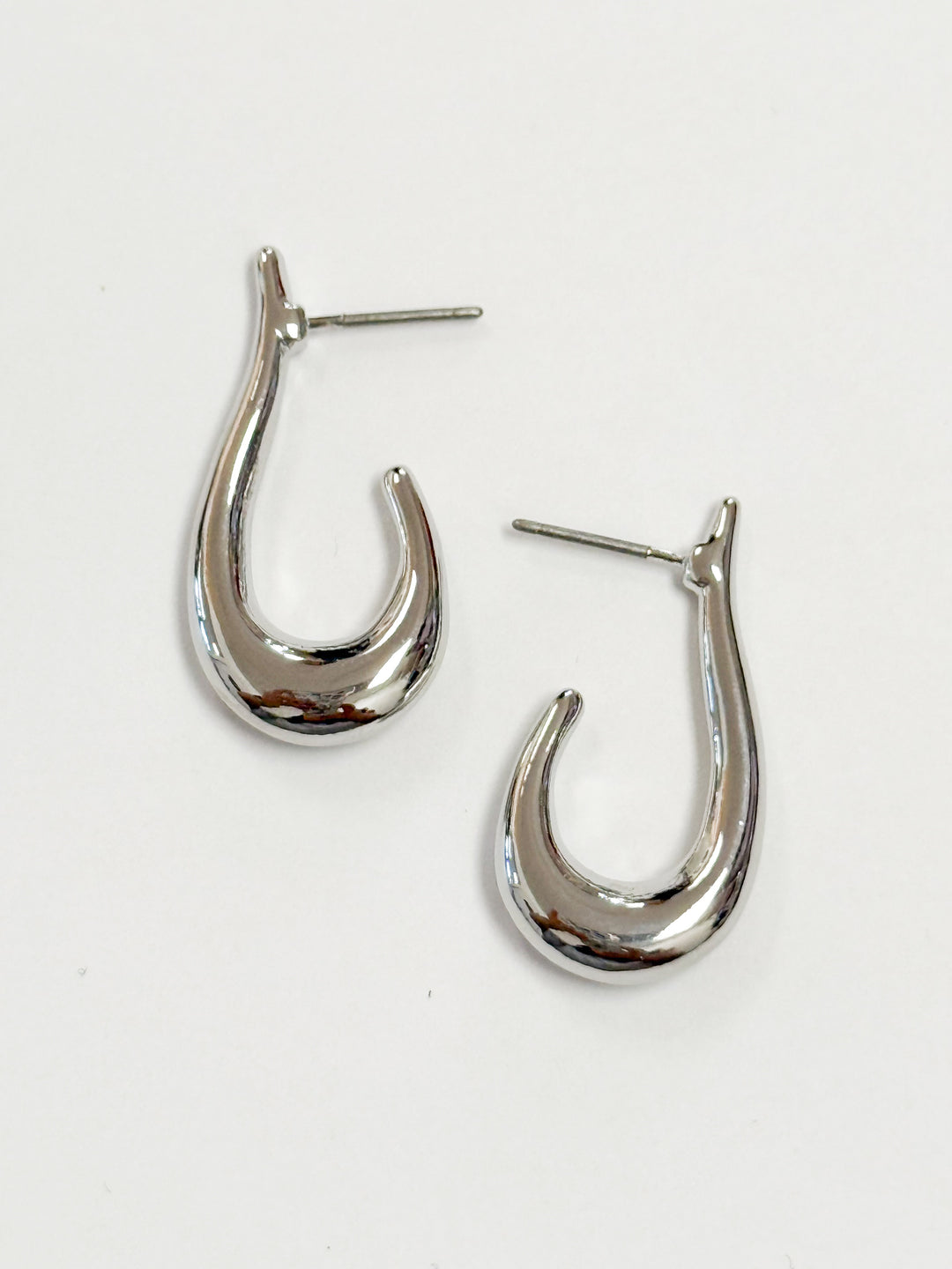 Nessa - Silver Hook Hoops