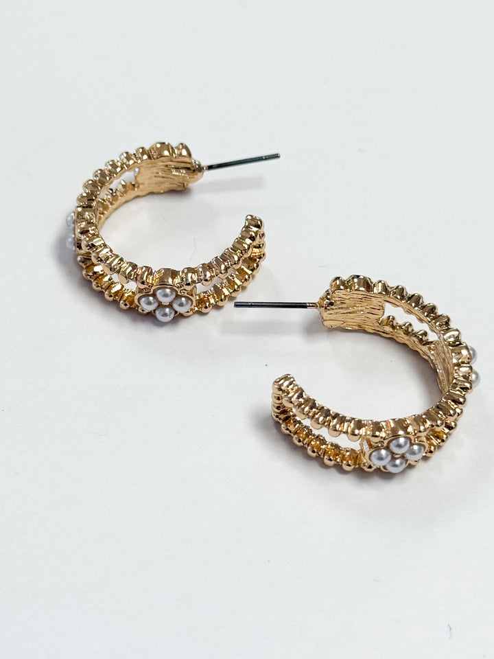 Betsey - Gold Pearl Clover Hoops