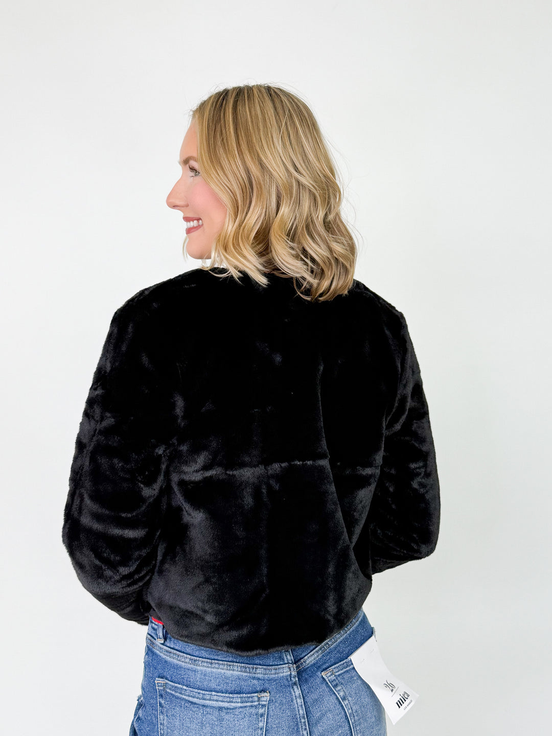 Erika - Faux Fur Blazer (Black)