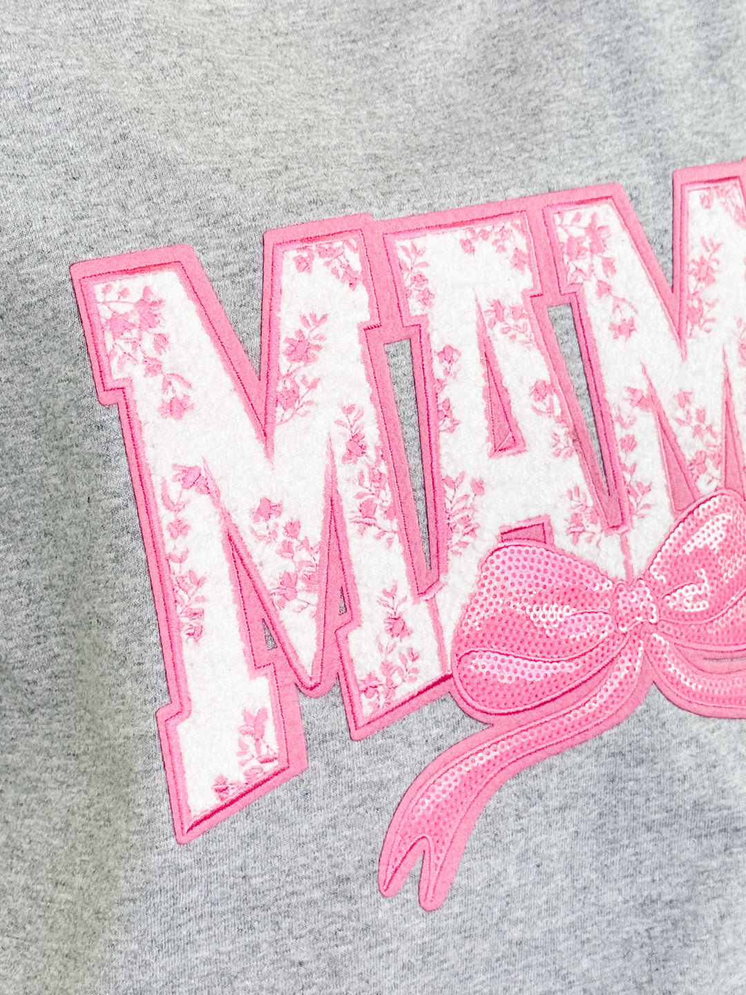 MAMA Pink Floral Patch w/ Bow Graphic Tee (Grey)